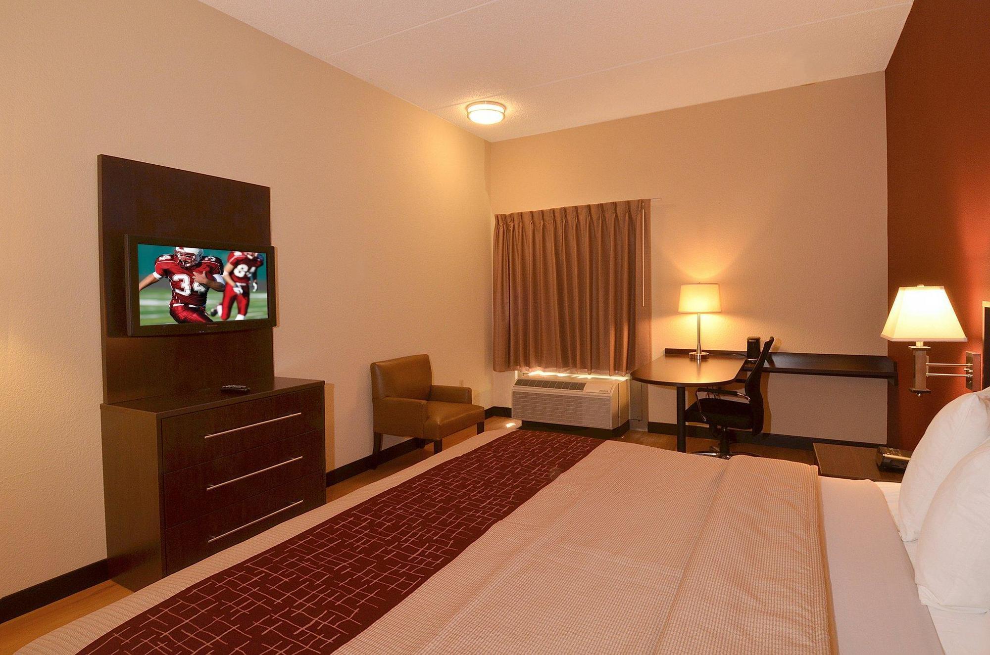 Red Roof Inn Plus + Phoenix West ภายนอก รูปภาพ