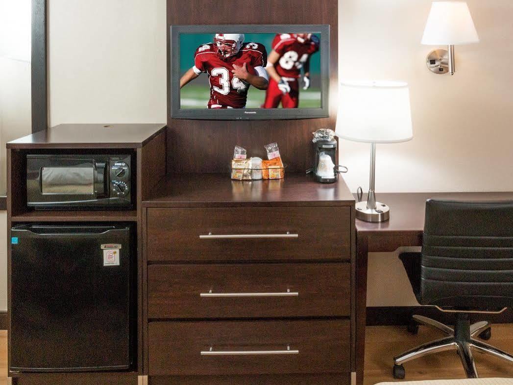 Red Roof Inn Plus + Phoenix West ภายนอก รูปภาพ